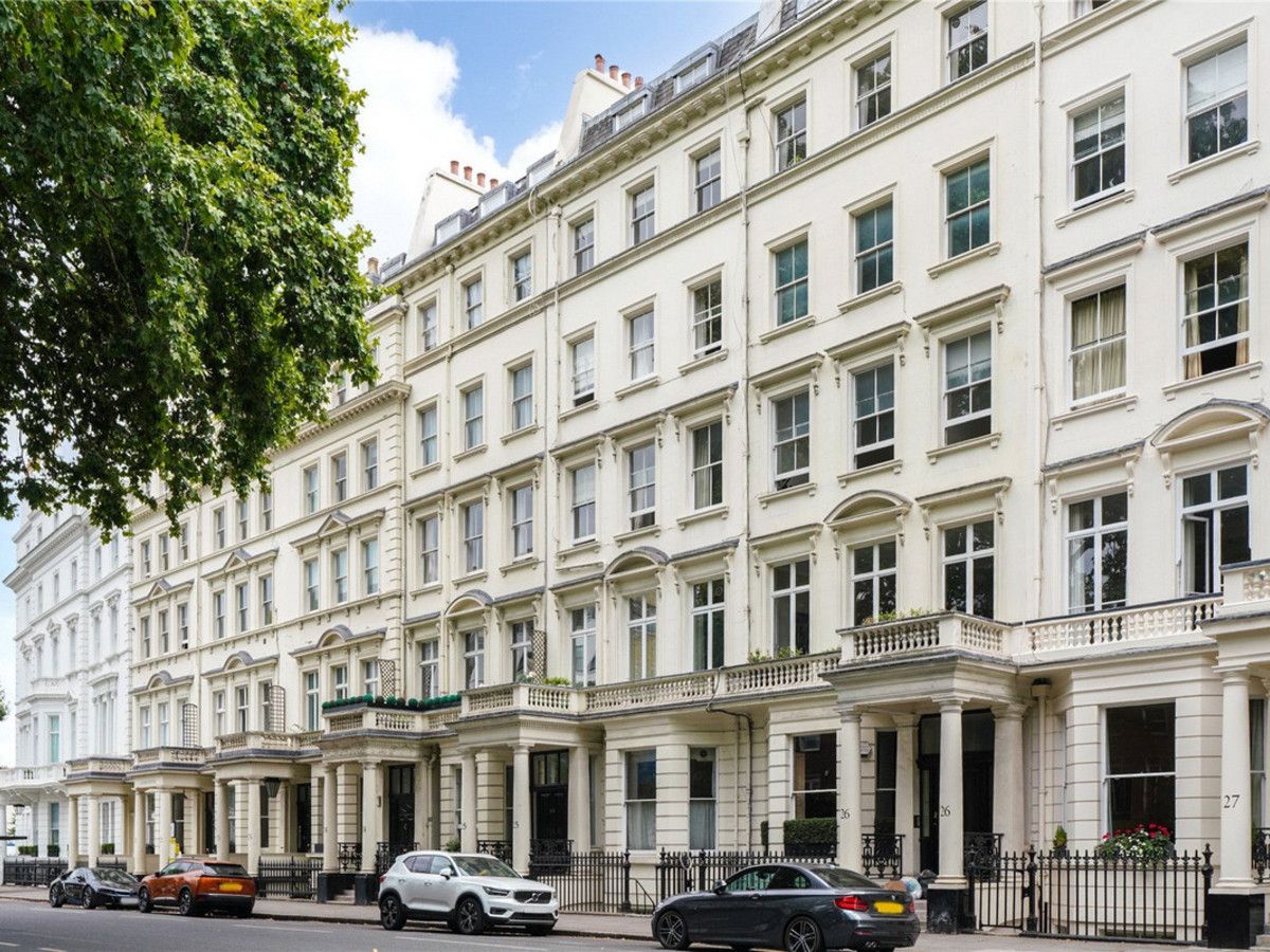 The Kensington Crown photo 2