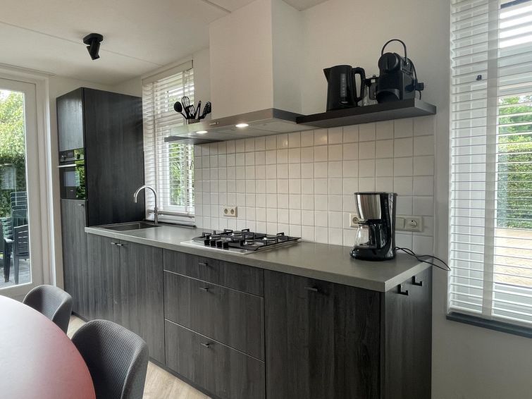 Restyled Koningshoeve Deluxe 6 personen Apartment 2 photo 8