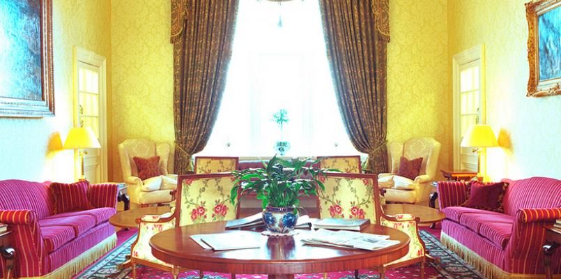 Glenapp Castle photo