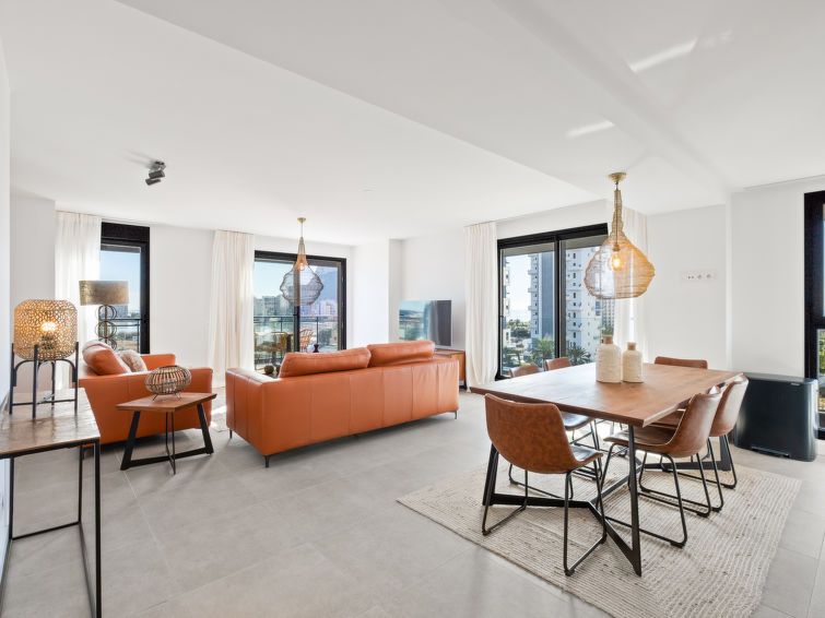 Sunrise Tower Apartment 2 photo 9