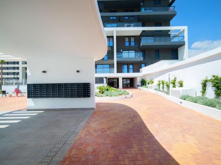 Sunrise Tower Apartment 2 photo 38