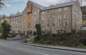 2 Rock Mill Holiday Apartments