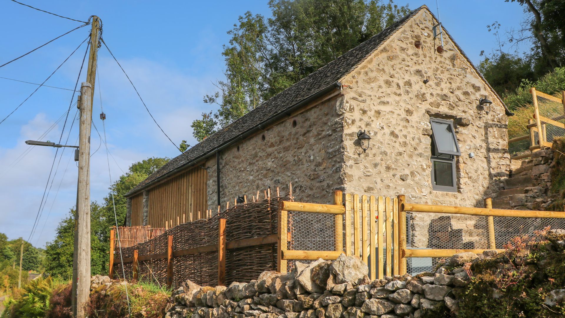 Horsedale Barn photo 2