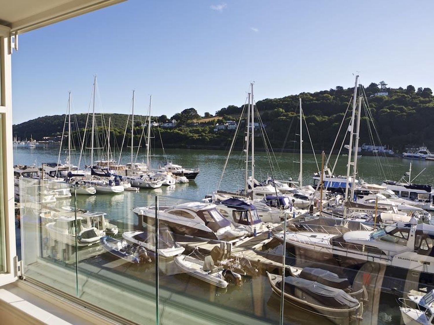 22 Dart Marina photo 2