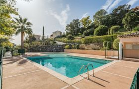 Le Bougainvillier