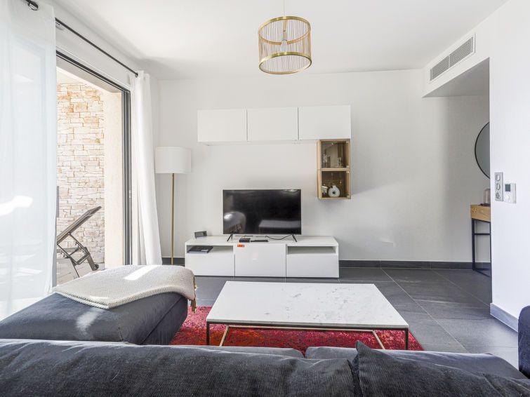 Prestige view photo 7