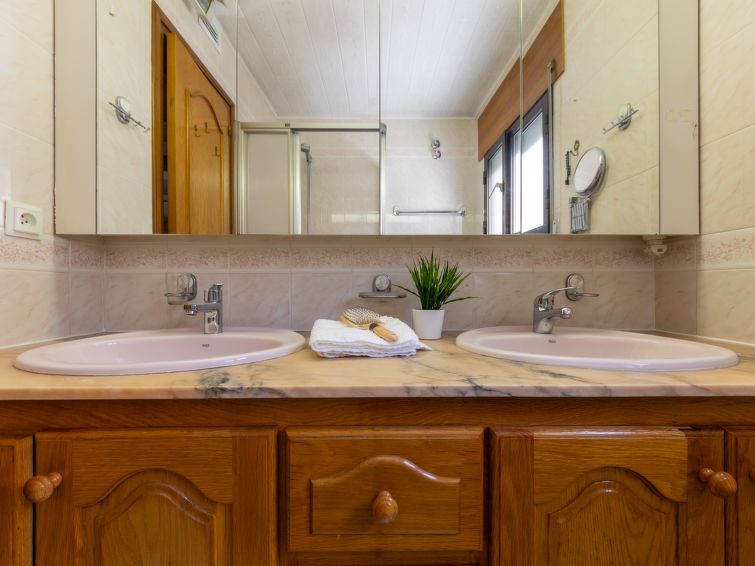 Reca Holiday Home 3 photo 21