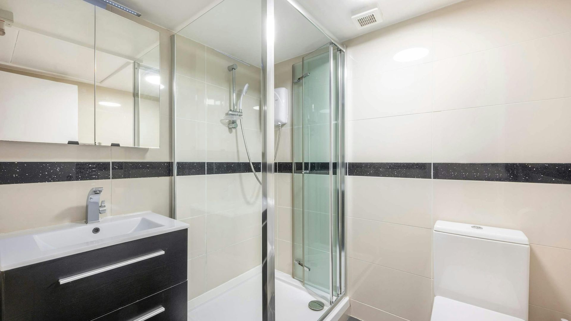 Fitzrovia Heights photo 10