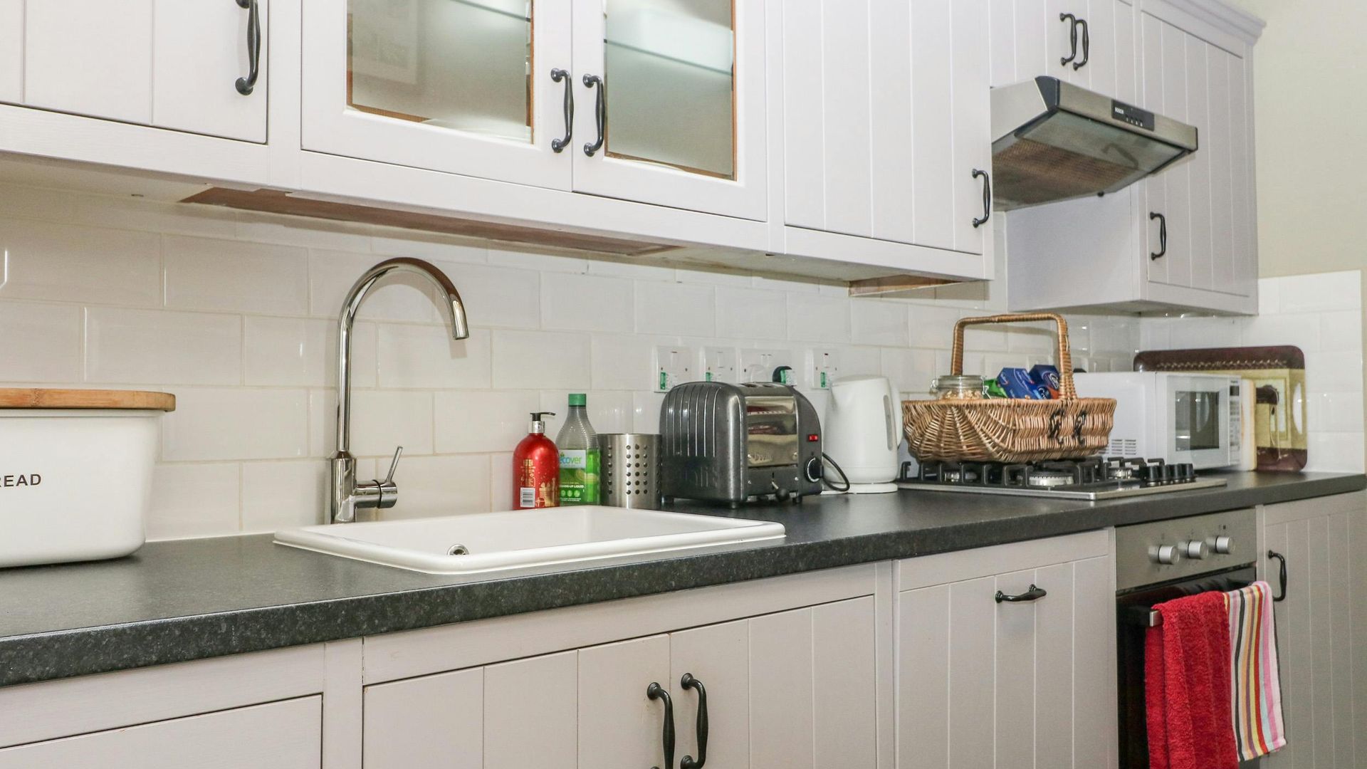 The Chalford Cottage photo 6