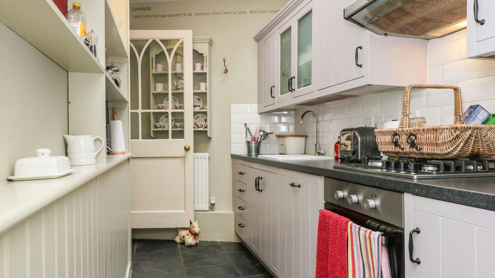 The Chalford Cottage photo 5