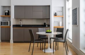 Bentinck Platinum Suite I
