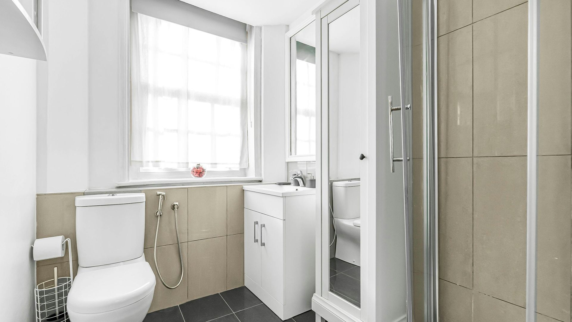 Mayfair Retreat photo 8