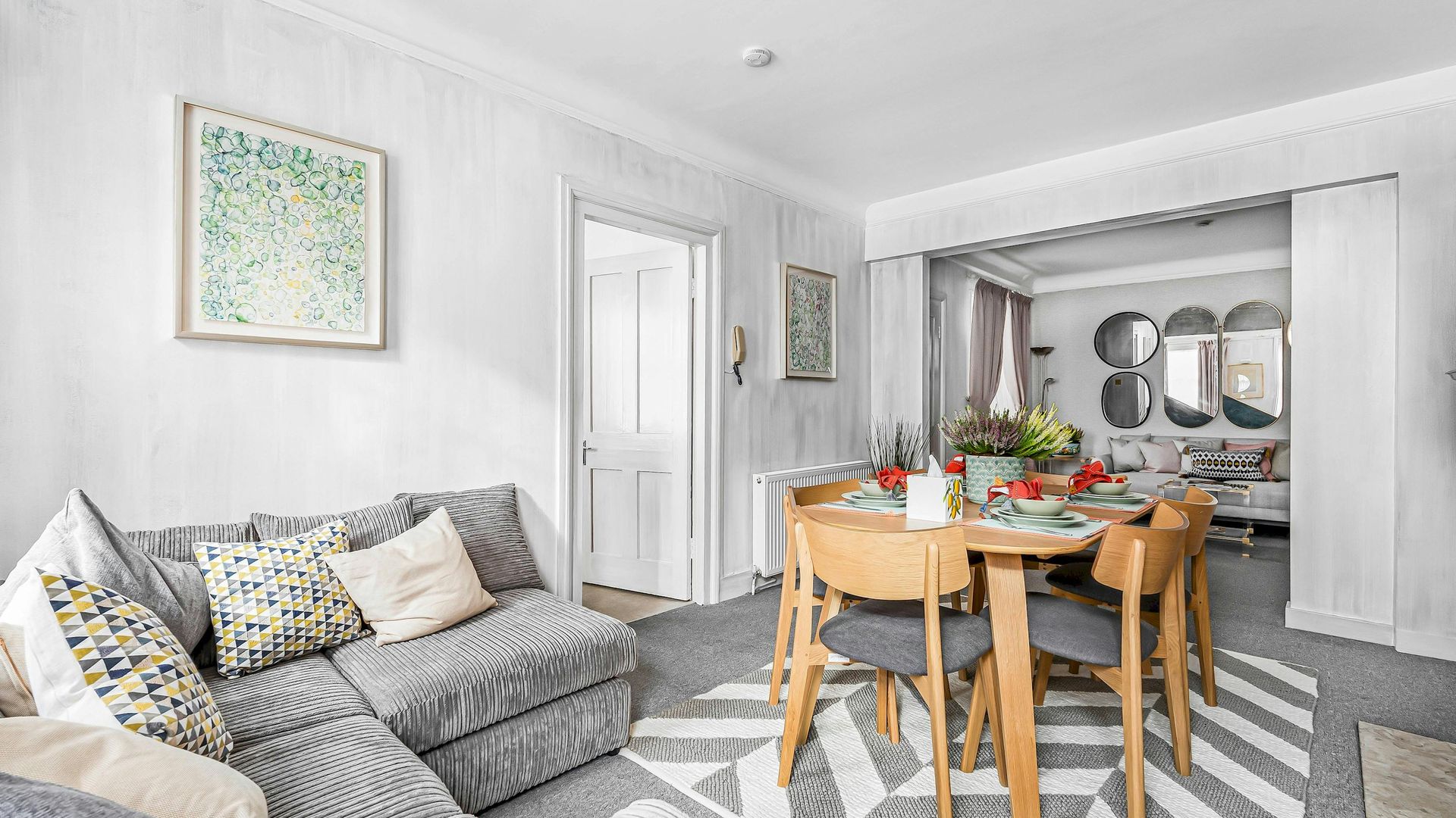 Mayfair Retreat photo 3
