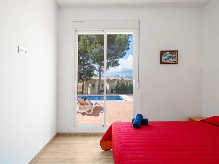 Vista Bernia photo 20