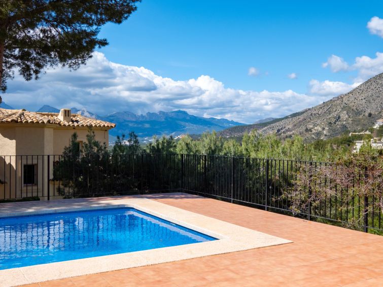 Vista Bernia photo 36