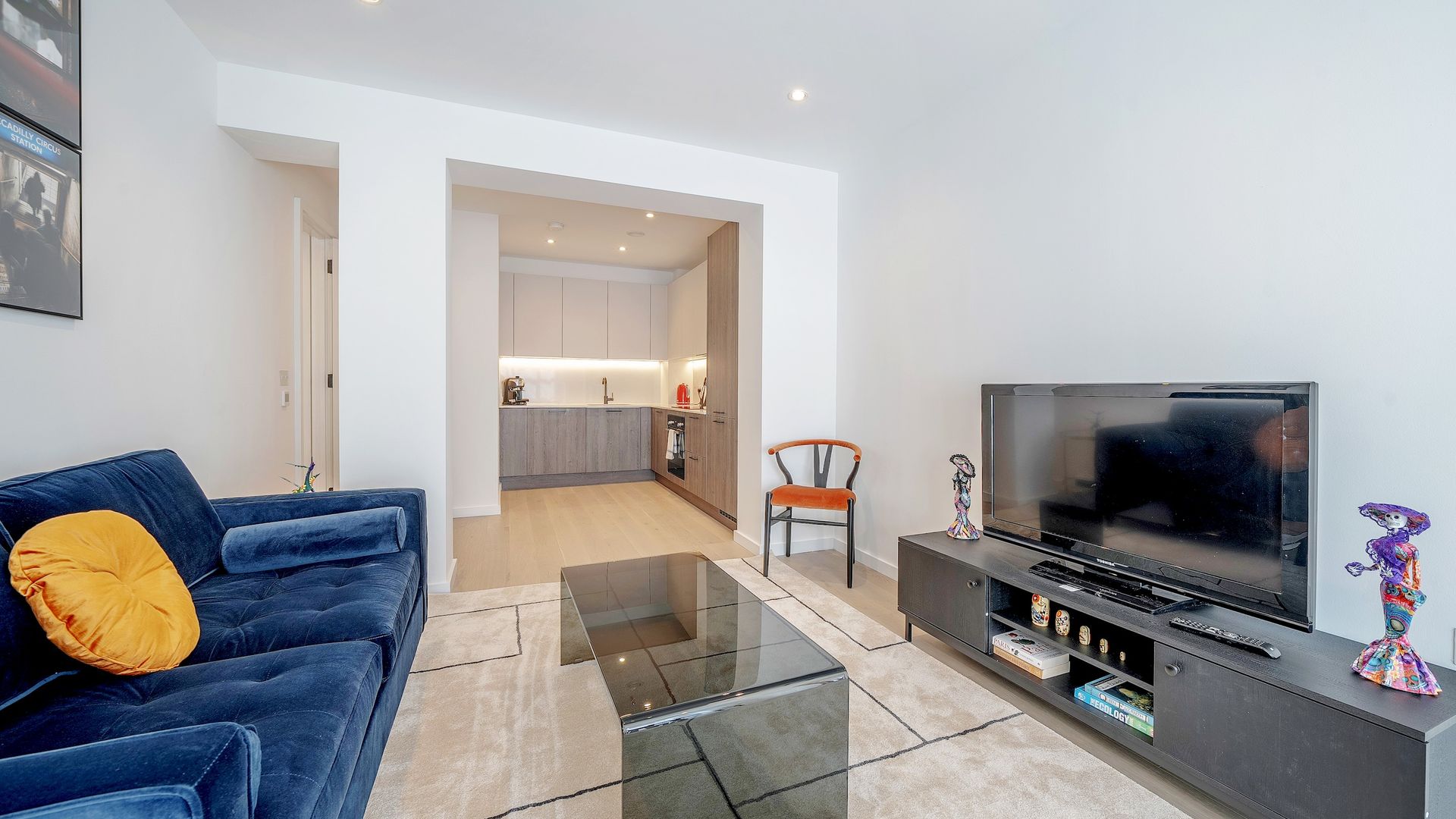 Aldgate Ace photo 4