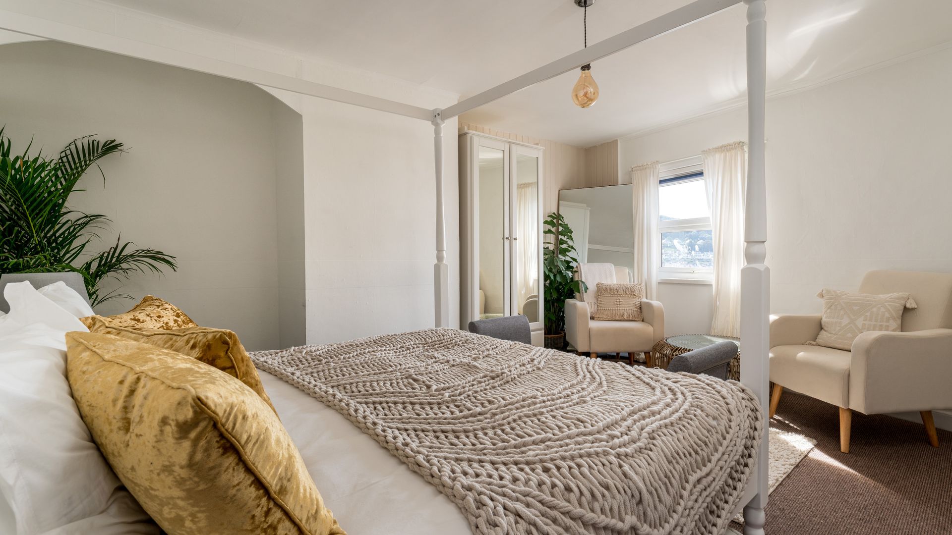 The Crab Shack - directly on beach, private balconies photo 5