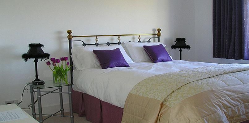 42 Caldy Road photo 12