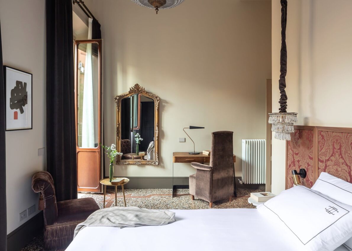 Tuscany Chic photo 1