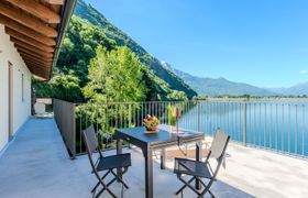 Svasso Apartment 4