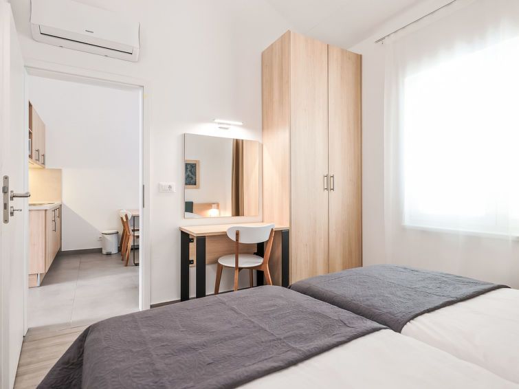 Medena Apartment 5 photo 7