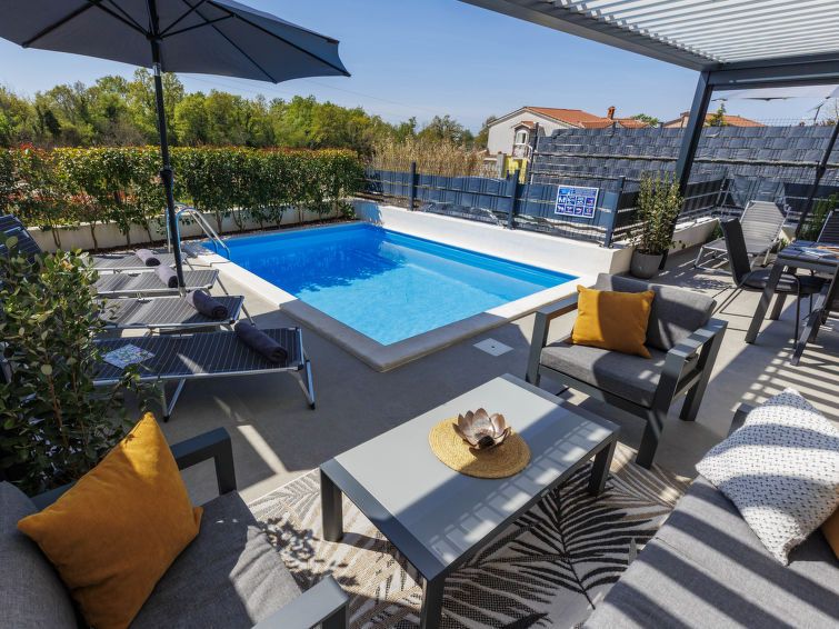 Villa Mira photo 2
