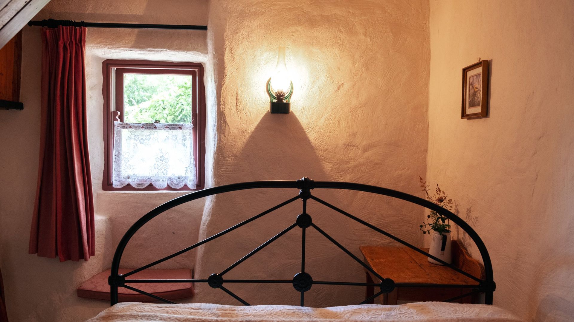 Historical Thatch Cottage photo 12