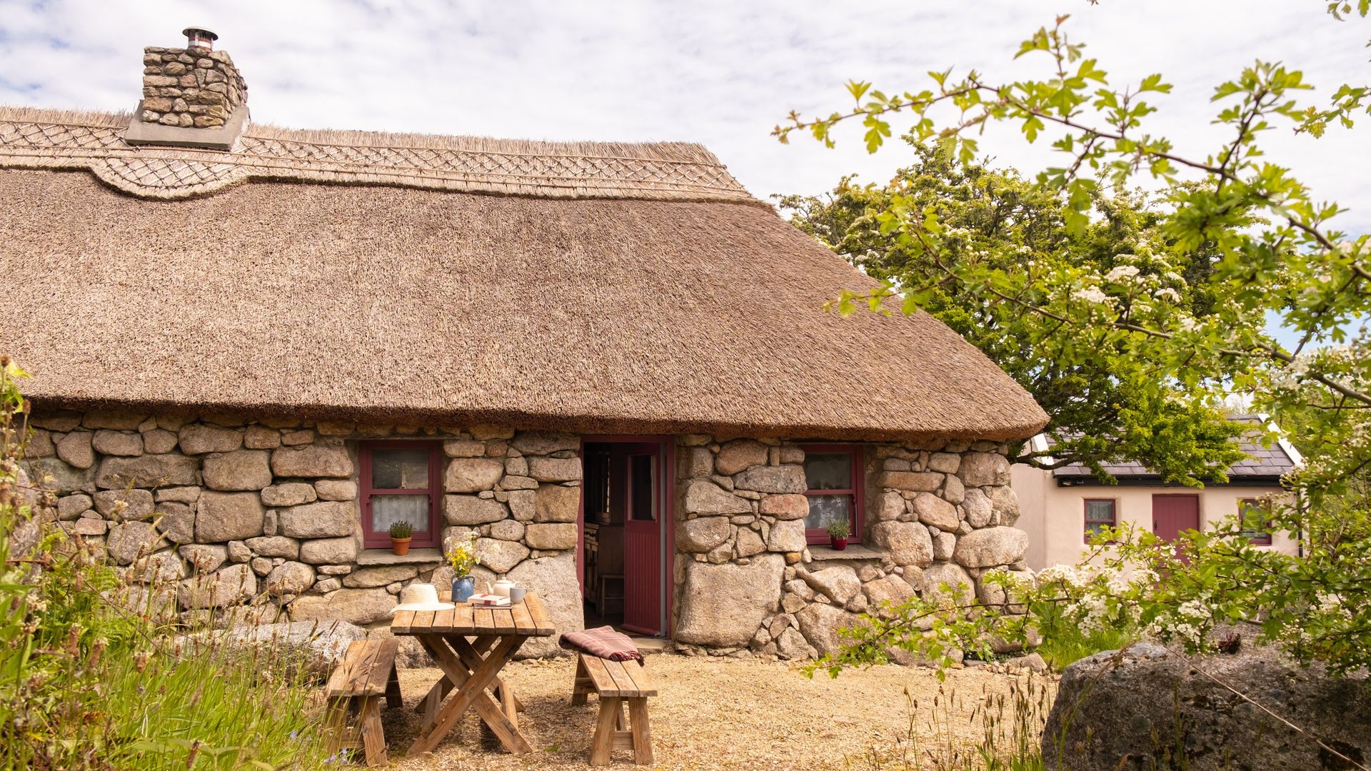 Historical Thatch Cottage photo 1