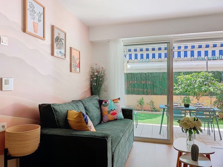 New Beach Apartment 2 photo 6