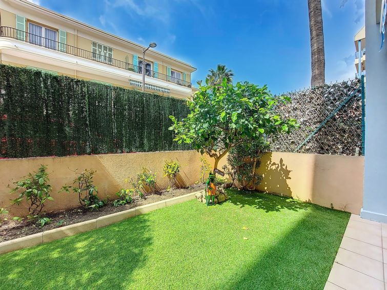 New Beach Apartment 2 photo 5