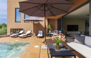 Villa Ana