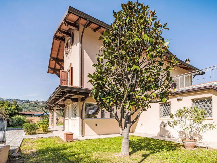 Villa Pardini photo 1
