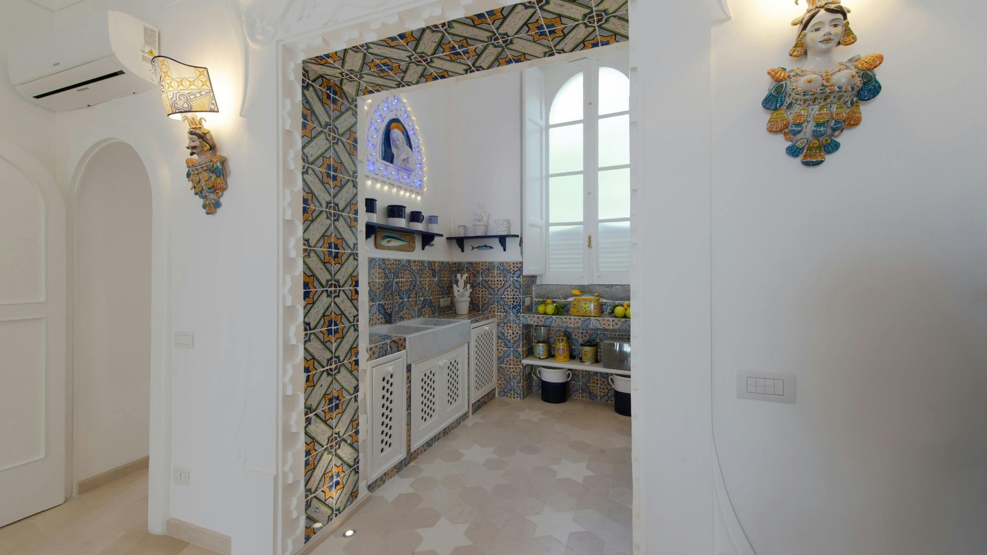 Majolica Magic photo 9