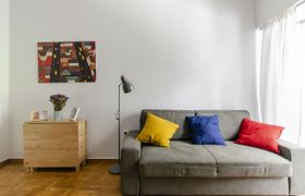 Colourful apartment under the Acropolis