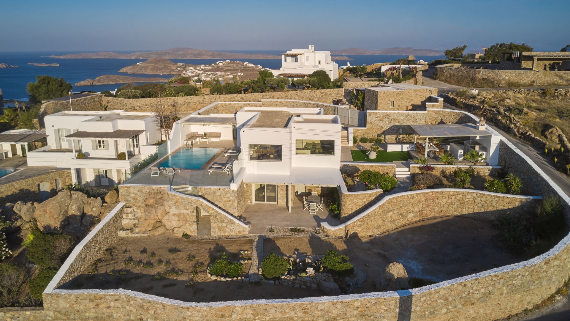 Luxspace Mykonian Retreat: Vista Bliss photo 1