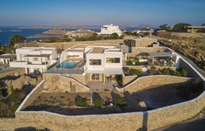 Luxspace Mykonian Retreat: Vista Bliss