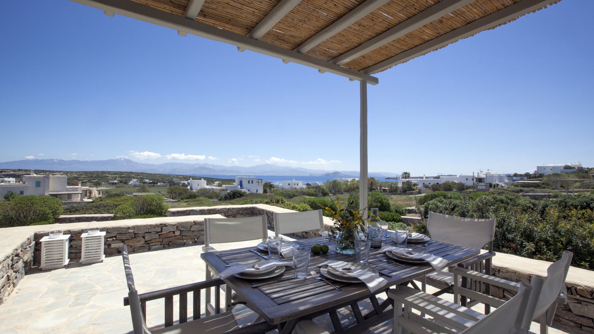 Serene holiday villa - Views, nr Best family Beach photo 1