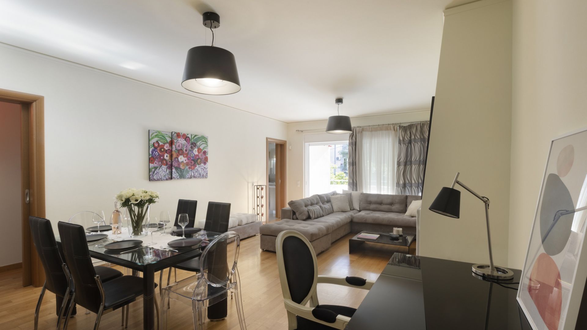 3BR Prime APT a breath away from the Acropolis! photo 3