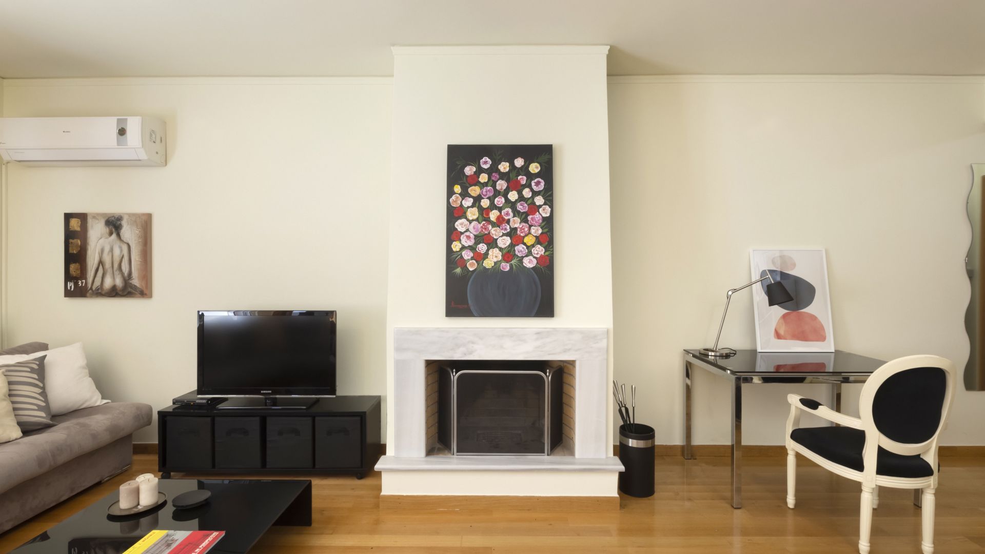 3BR Prime APT a breath away from the Acropolis! photo 5