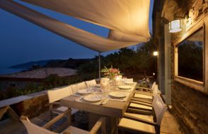 Seabreeze house by the beach 