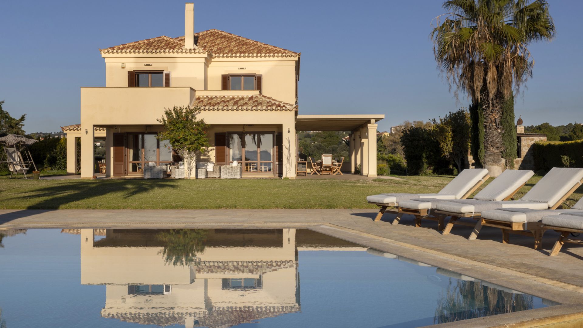 Heaven on Earth private Villa - Pethrolassa beach photo 1