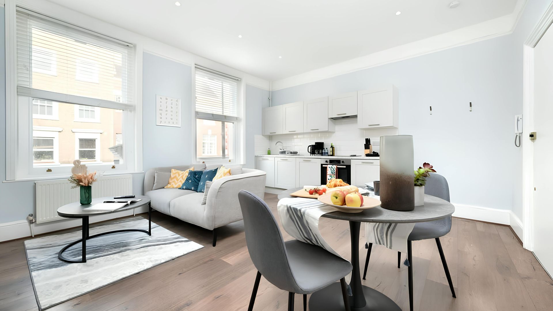 Fitzrovia Feel photo 1