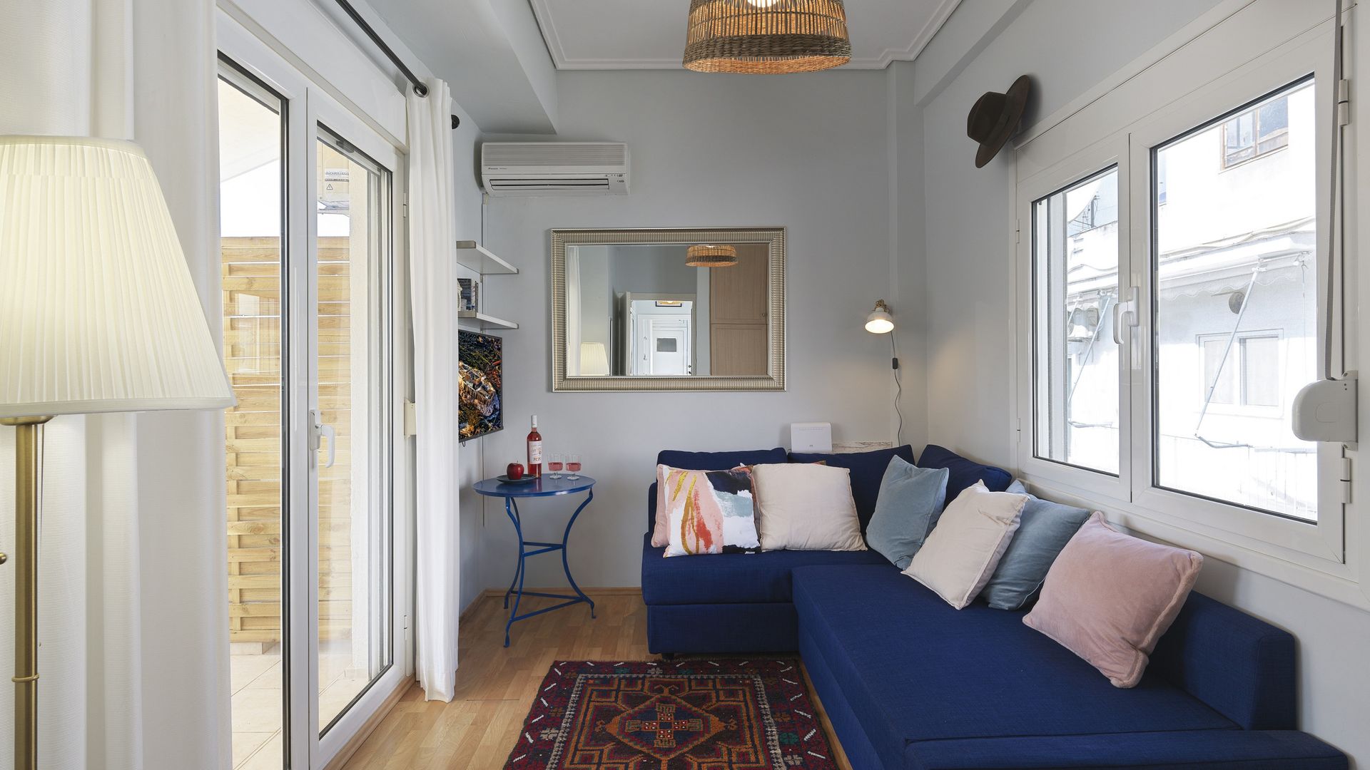 Private terrace loft in the heart of Koukaki, ATH photo 1