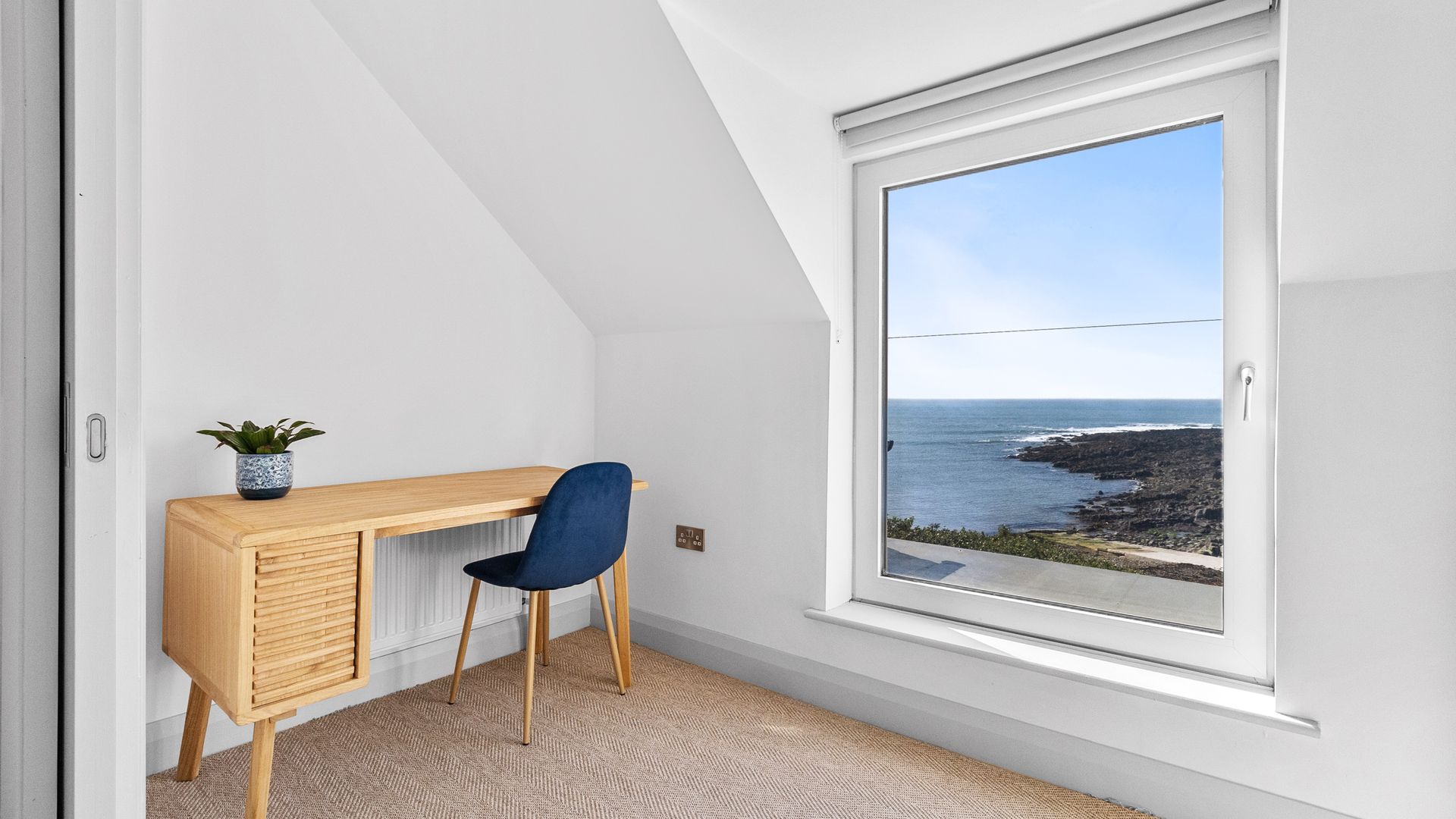 Beachside Cottage photo 36