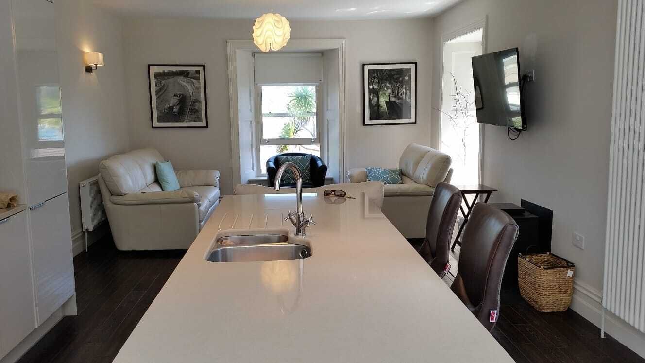 Byron Lodge photo 11