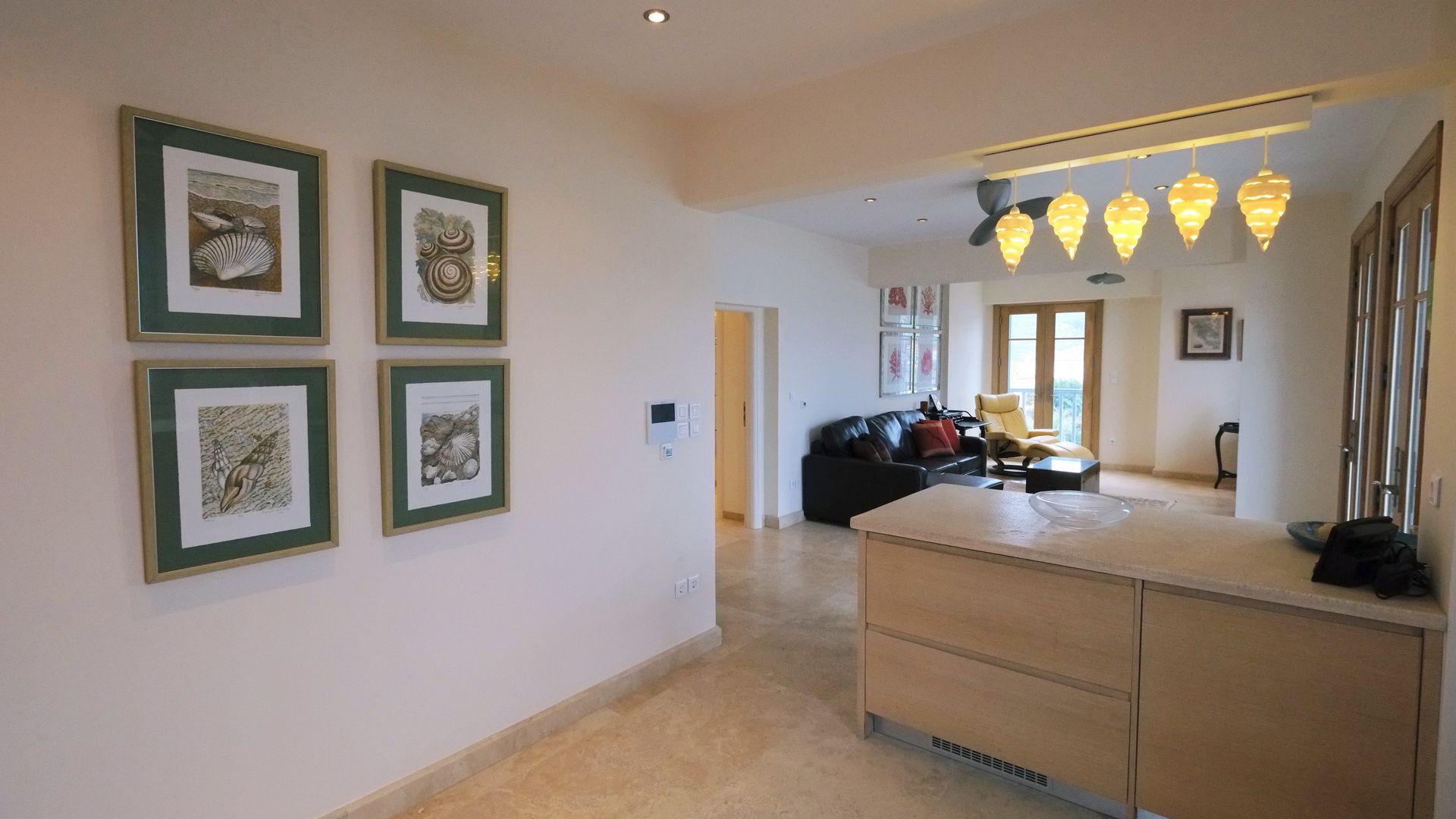 The Beachfront Villa (2nd Floor 3 Bed Apartment) photo 5