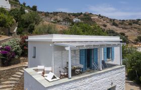 The White House by the beach