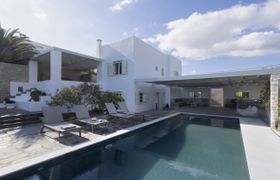 Stunning Beachfront 3BR Villa that has it ALL! 