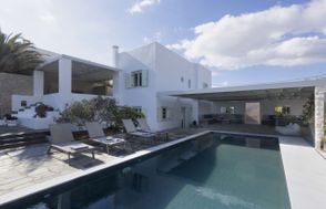 Stunning Beachfront 3BR Villa that has it ALL! 