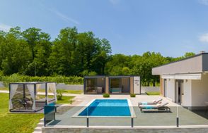 Villa Romantica